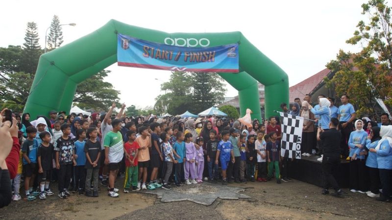 Pemkab Way Kanan Gelar Jalan Sehat dan Bazar UMKM