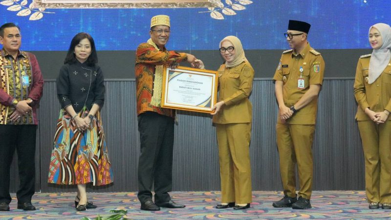 Bupati Way Kanan Hadiri Peresmian Posbakum Desa se-Lampung