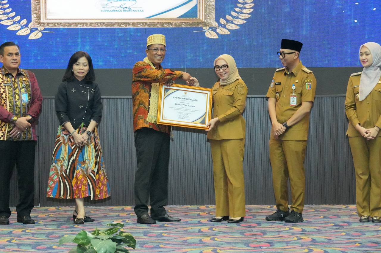 Bupati Way Kanan Hadiri Peresmian Posbakum Desa se-Lampung