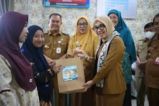 Peringati HARGANAS Ke-33, Bupati Waykanan Tekankan Peran Ayah dalam Membangun Generasi Unggul