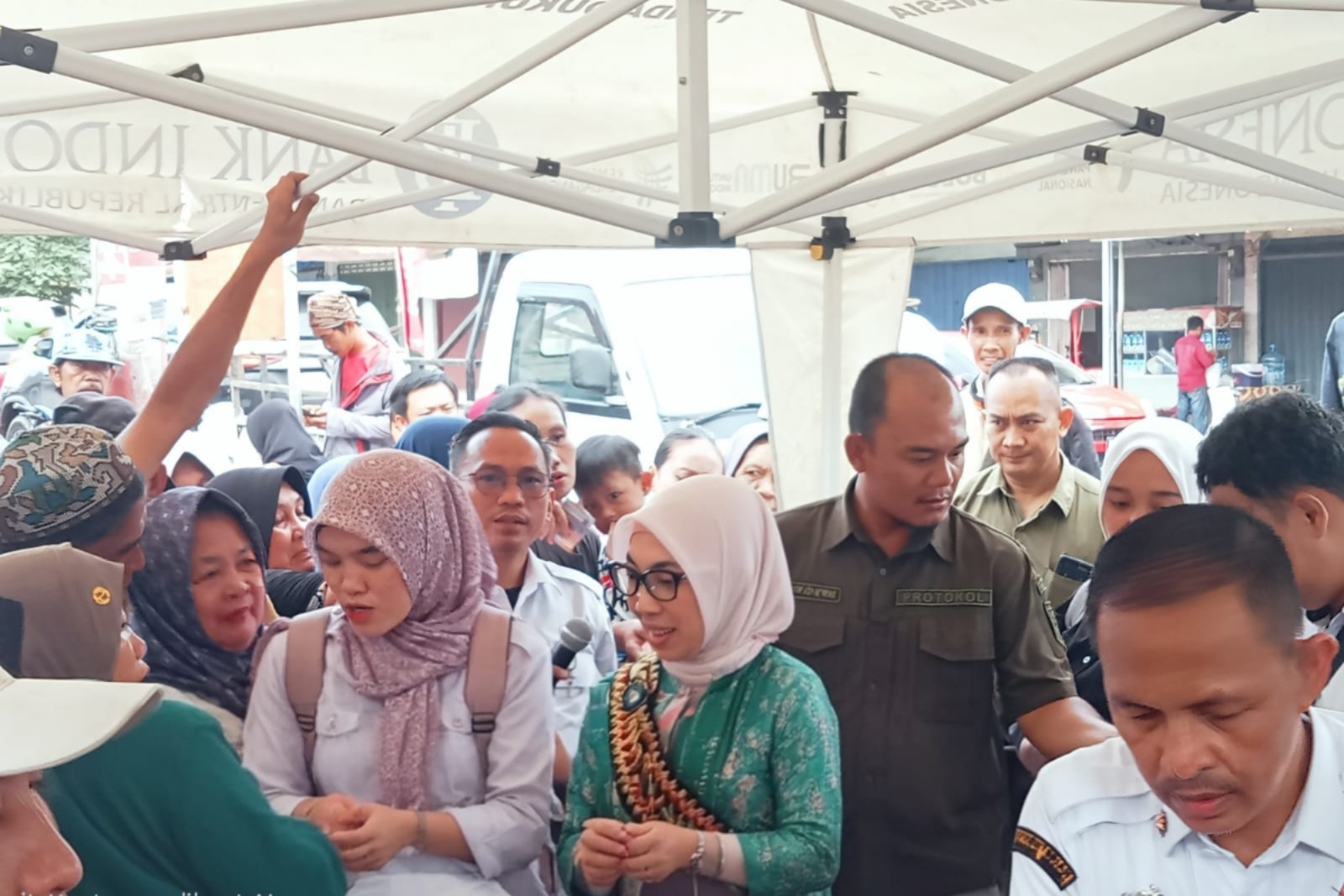Bupati Waykanan Sampaikan KUA-PPAS 2027 dan Raperda Gerakan Literasi Daerah